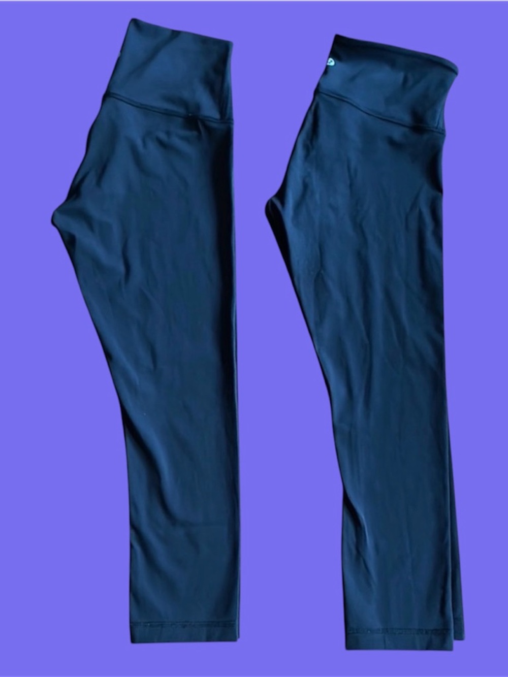 🇨🇦 🍋 (2) Lululemon Crops 🍋